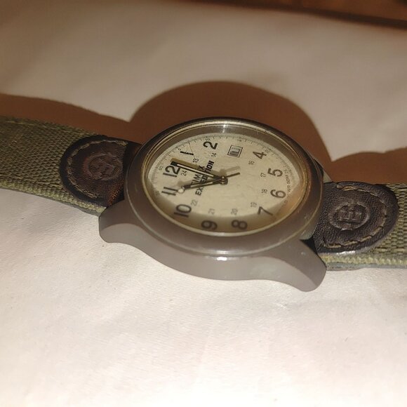 Timex Expedition Mens Watch Vintage Camper Brown Leather Green Fabric Strap 39mm - Picture 10 of 11